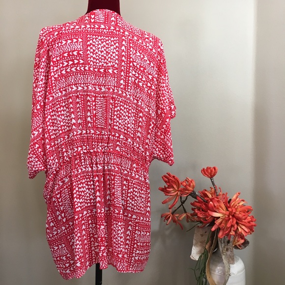 New Victoria’s Secret Heart Robe - Picture 3 of 8